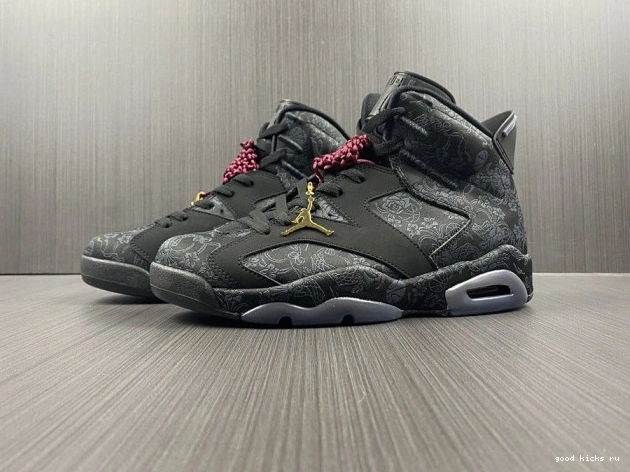 (W) DB9818-001 Triple 6 Black Jordan Retro SD 0730